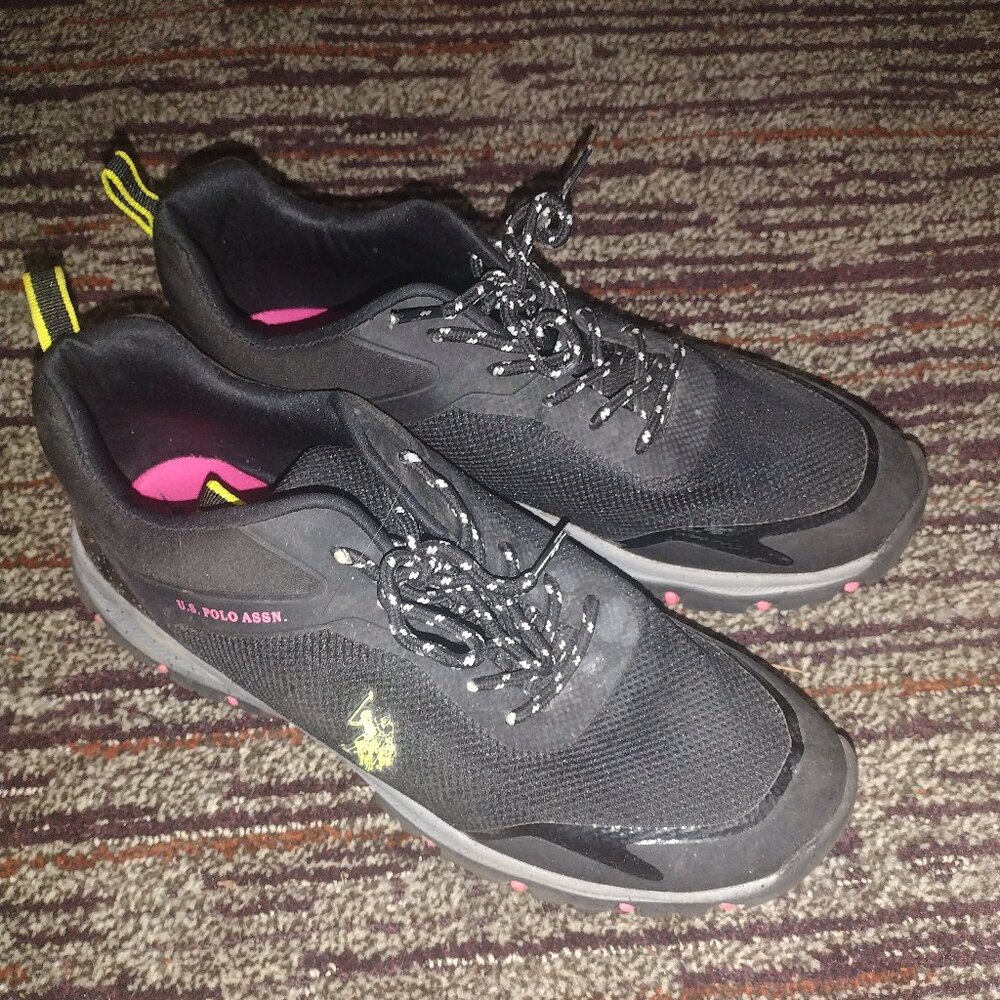 Women Polo sneakers black pink and green